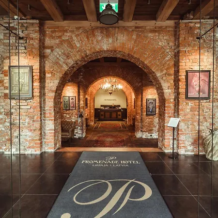 Promenade Hotel 5*